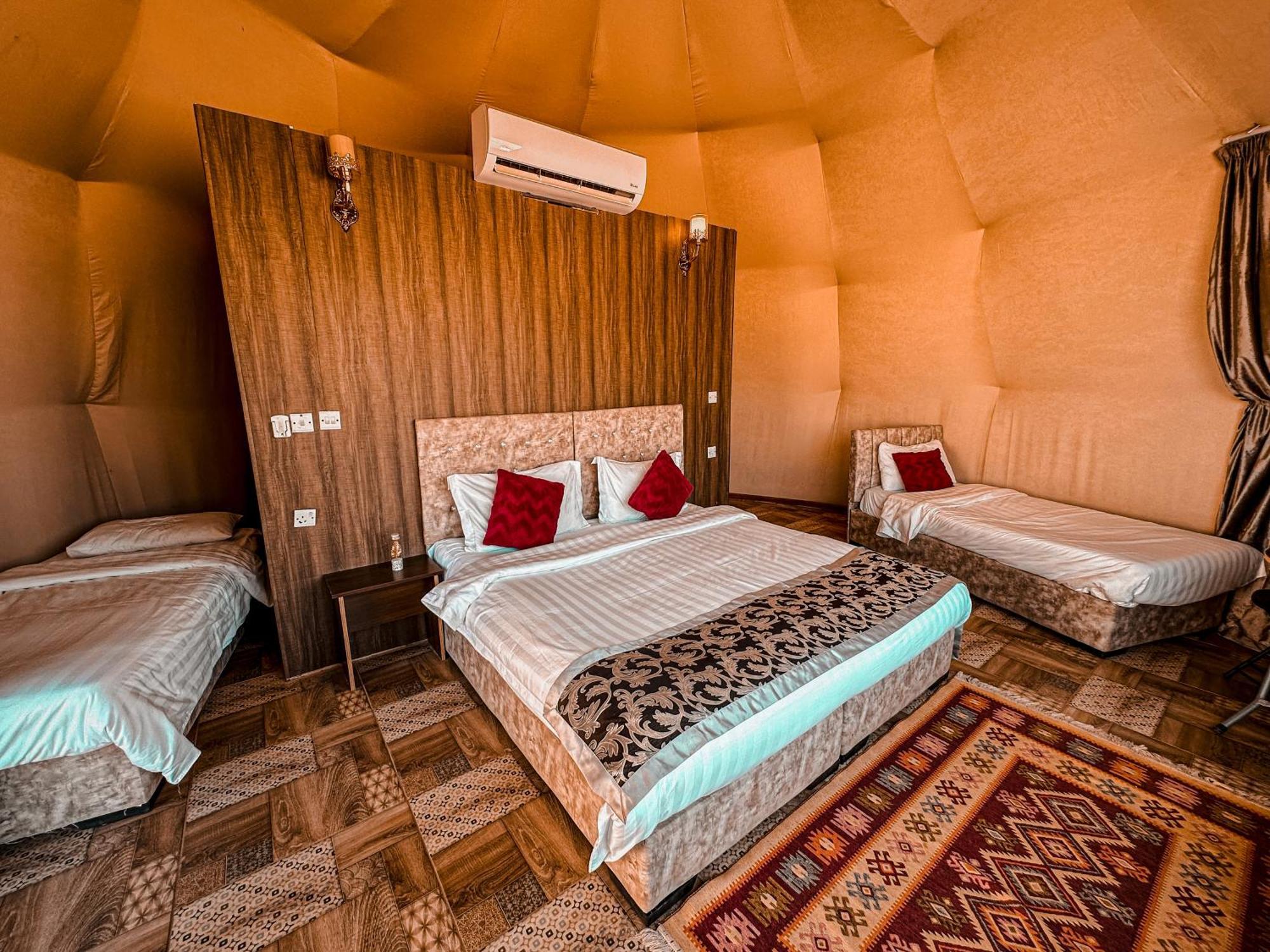 Rum Warm Bubble Camp Ram Vadisi Dış mekan fotoğraf