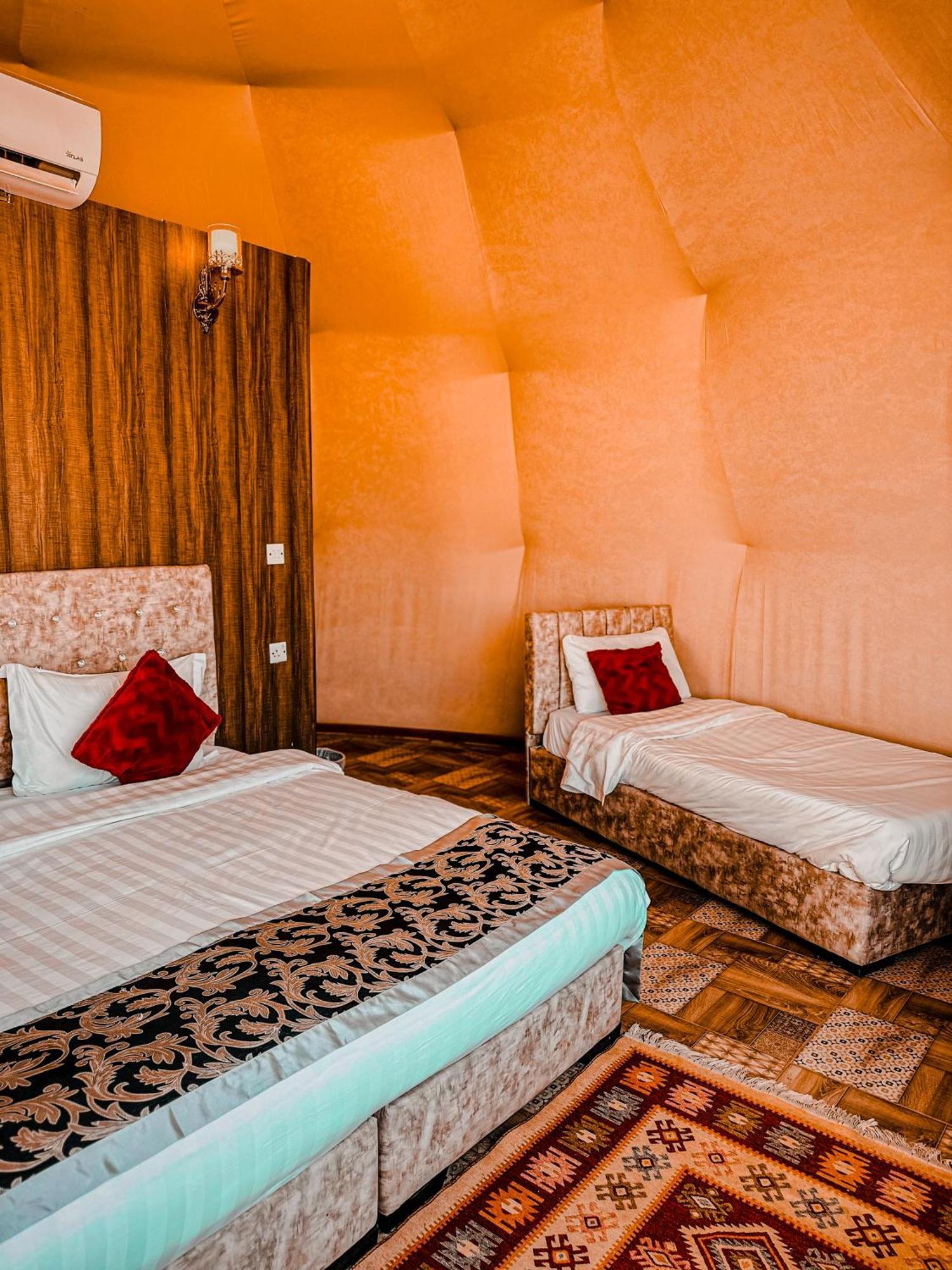 Rum Warm Bubble Camp Ram Vadisi Dış mekan fotoğraf